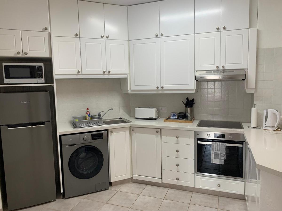 Kings Palace - Stylish, Modern 2 Bed With Sea Views Pafos Exterior foto